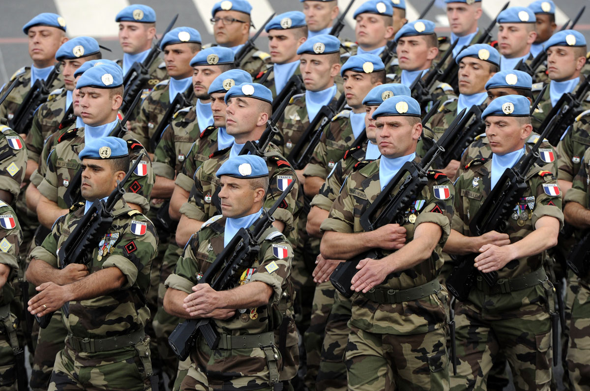 Peacekeepers from the United Nations Int